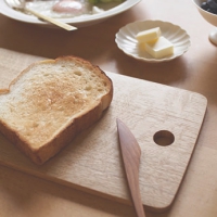 スタジオユタカ 木のカッティングボード