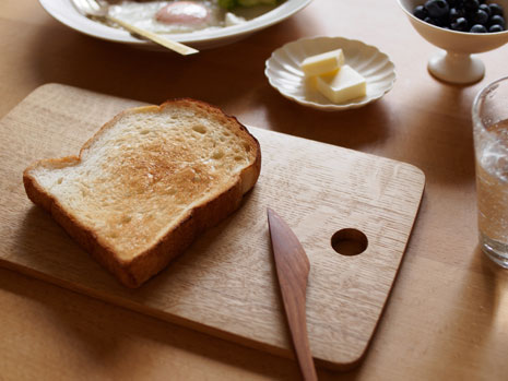 スタジオユタカ 木のカッティングボード ナラ